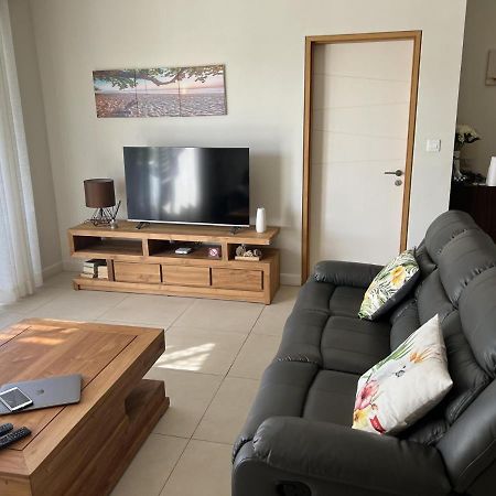 Immaculate Two Beds Luxury Marina Apartment Rivière Noire Εξωτερικό φωτογραφία