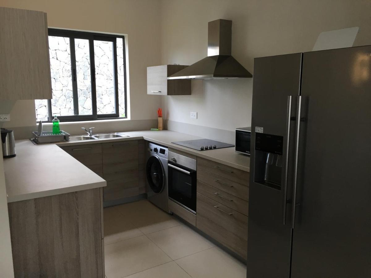 Immaculate Two Beds Luxury Marina Apartment Rivière Noire Εξωτερικό φωτογραφία